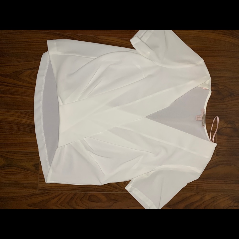 Forever 21 blouse🦋